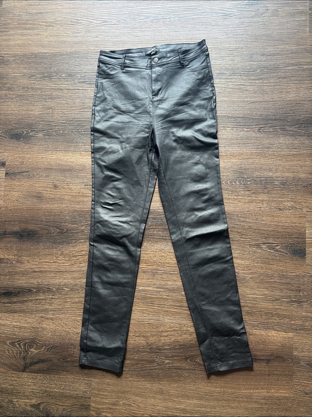 Black Faux-Leather stretchy Skinny Jeans